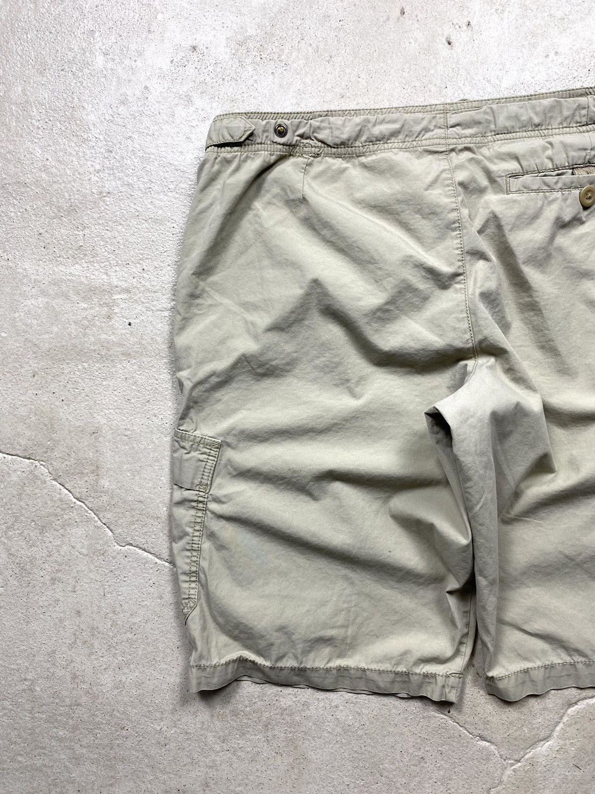 Nike Vintage Nike Cargo Shorts ACG Y2K Travis Scott style Size US 35 - 9 Thumbnail