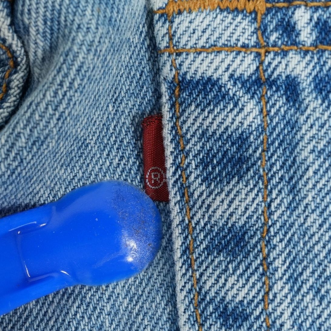 Levi's Vtg Levis 551 Jeans 12S (31x28.5) Relaxed Fit Tapered Leg Size 34" / US 12 / IT 48 - 6 Thumbnail