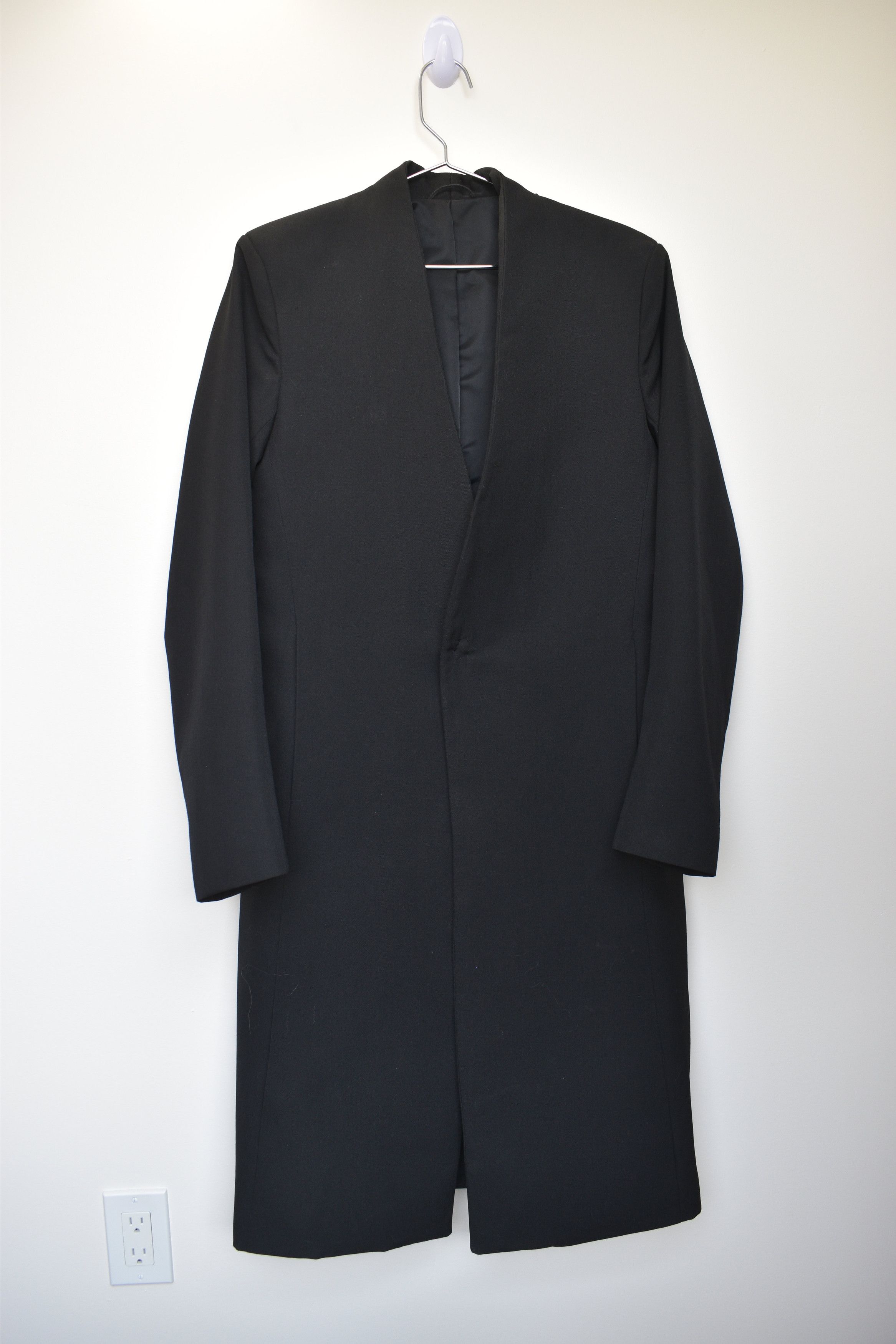 Zam Barrett SS23 Sample Shawl Collar Light Black Wool Coat