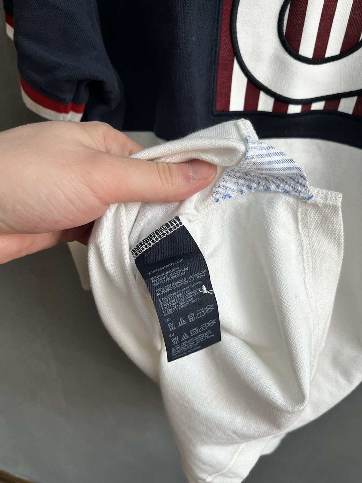 Tommy Hilfiger × Vintage Tommy Hilfiger polo USA vintage Size US L / EU 52-54 / 3 - 14 Thumbnail