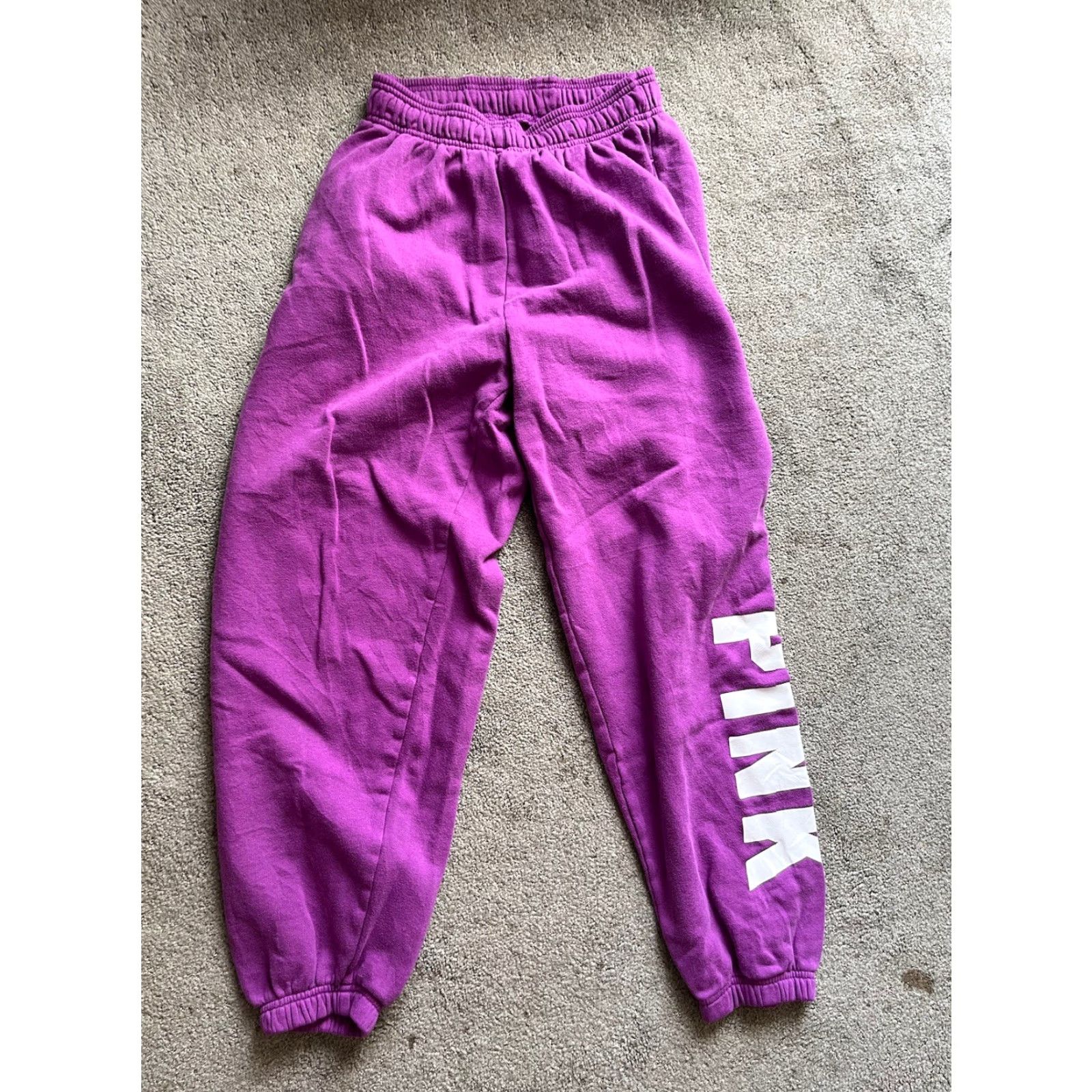 Victoria's Secret Victoria's Secret PINK Sweatpants Women XS Purple Logo Jogger Casual Activewear Size 26" / US 2 / IT 38 - 2 Thumbnail