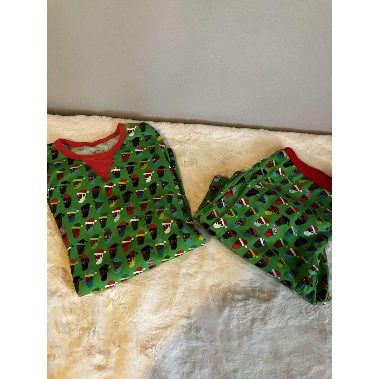 & Other Stories NWOT Mens Pajama set christmas holiday Beard large green Size US 39 - 1 Thumbnail