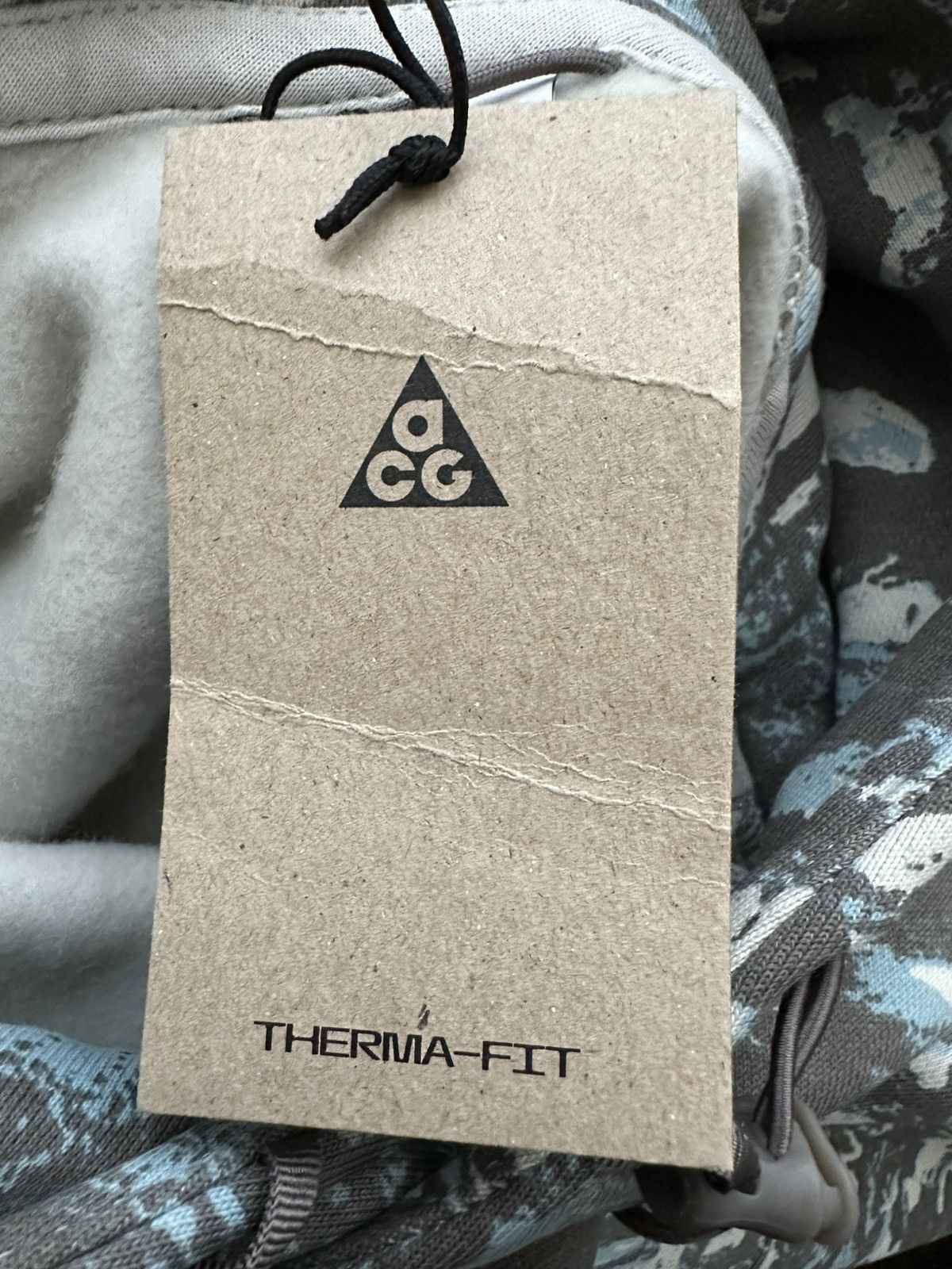 Nike Nike ACG Therma-Fit Camouflage Print Fleece Hoodie Size US XS / EU 42 / 0 - 5 Thumbnail