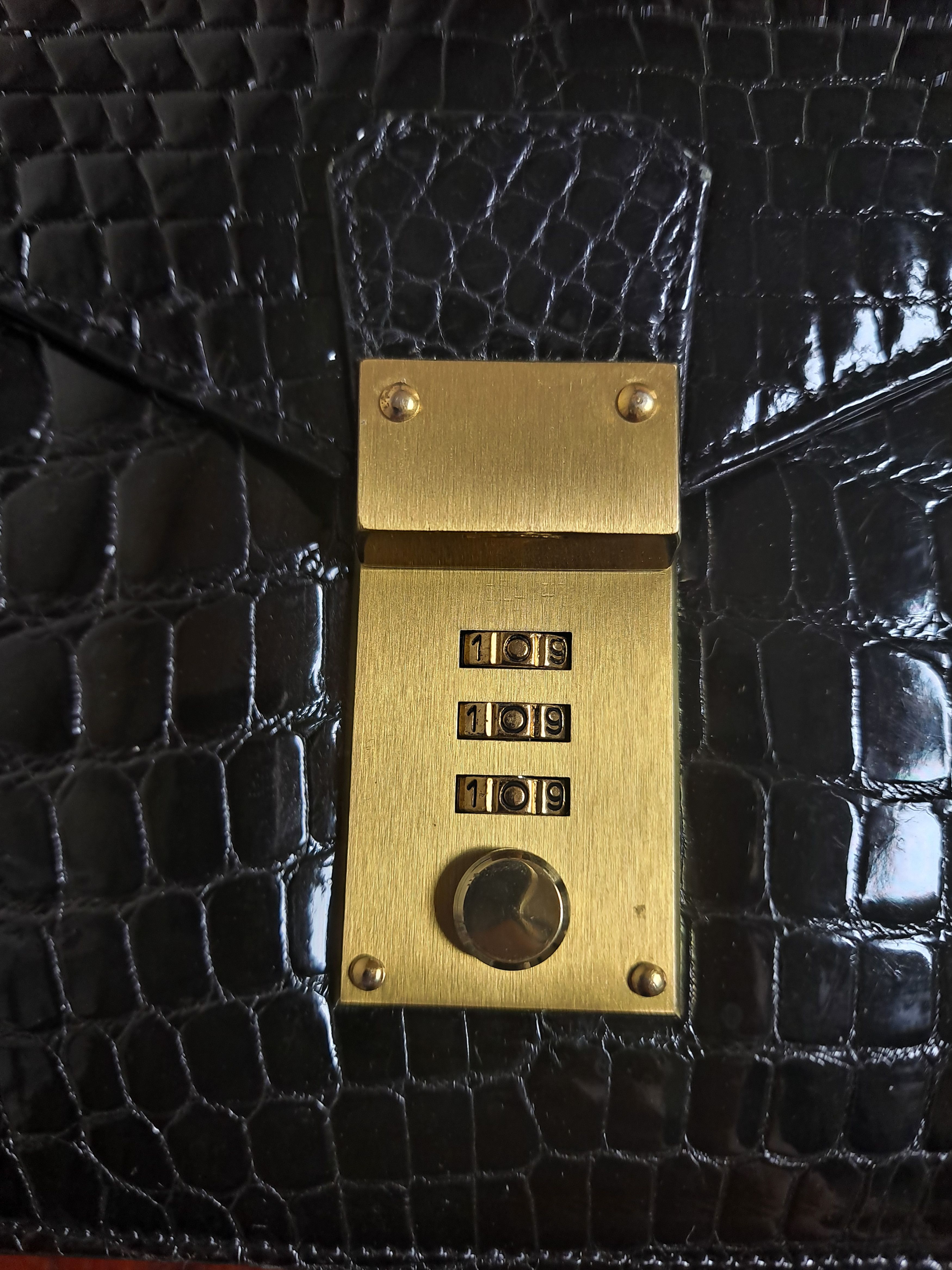 Designer Genuine Crocodile skin leather briefcase Size ONE SIZE - 3 Thumbnail