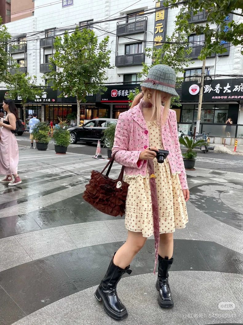 Comme des Garcons Comme Des Garcons LPink retro floral suit 2502-Nextarrow Size L / US 10 / IT 46 - 8 Thumbnail