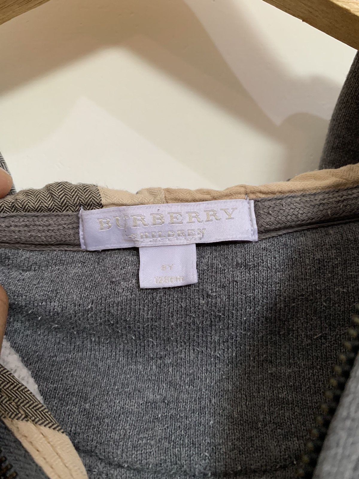Burberry × Burberry Prorsum Burberry zipper hoodie for 8 year olds Size US XXS / EU 40 - 6 Thumbnail