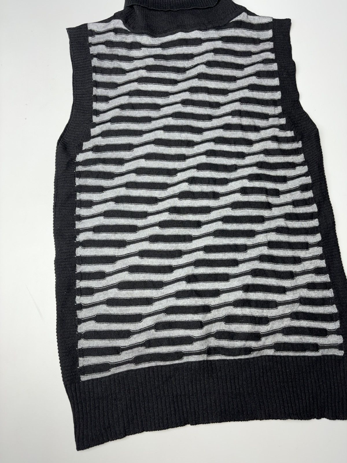 Cop Copine Cop copine vintage avant garde cyber knit vest tank top Size M / US 6-8 / IT 42-44 - 6 Thumbnail