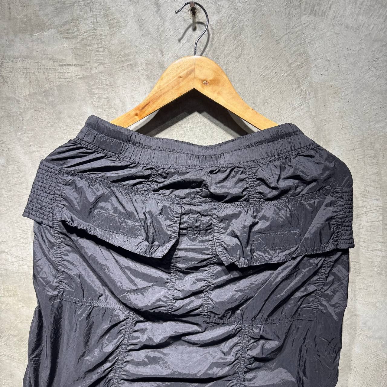 Rick Owens Drkshdw Rick Owens DRKSHDW Creatch Cargo Pod Shorts Size US 33 - 11 Thumbnail