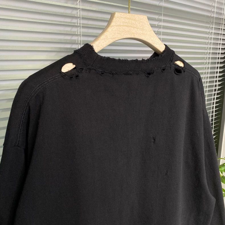 Balenciaga Balenciaga Hoodie + demna signature + destruction Size US M / EU 48-50 / 2 - 7 Thumbnail