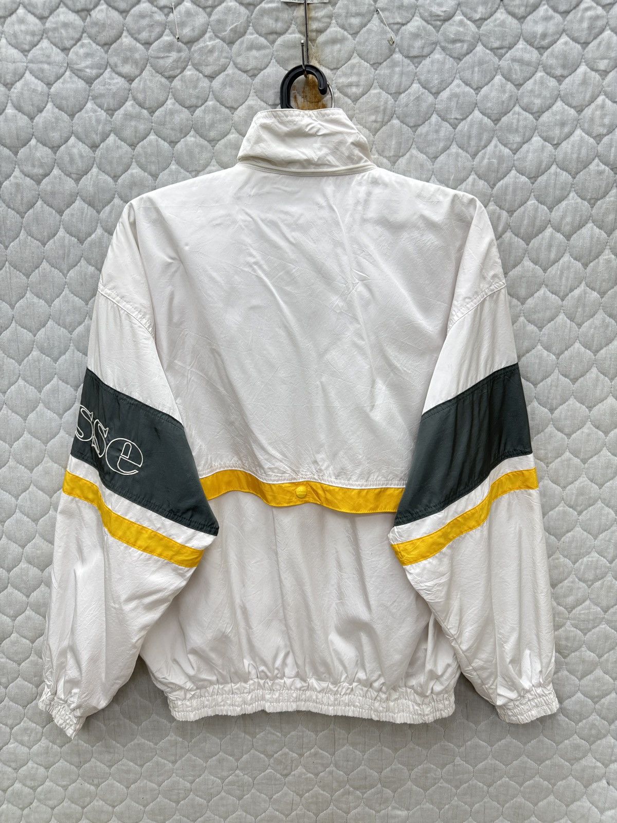 Ellesse 🔥🔥🔥STEALS VTG ELLESE LIGHT JACKET Size US M / EU 48-50 / 2 - 4 Thumbnail