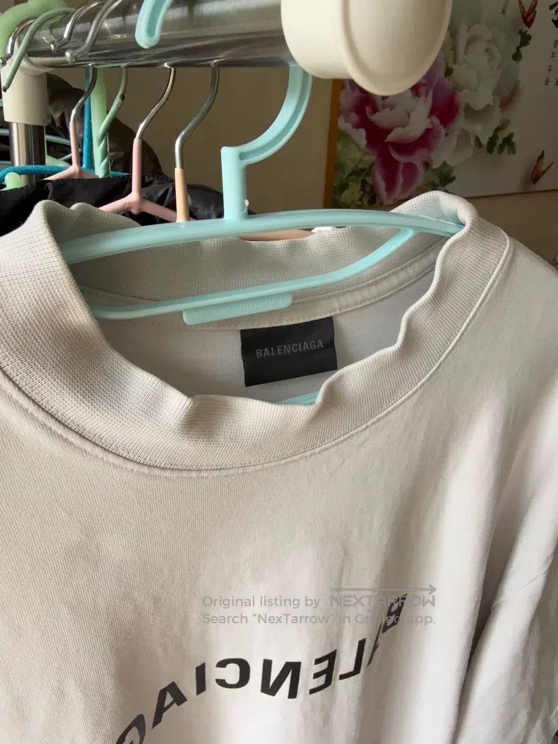 Balenciaga Balenciaga Short-sleeve Size US S / EU 44-46 / 1 - 5 Thumbnail