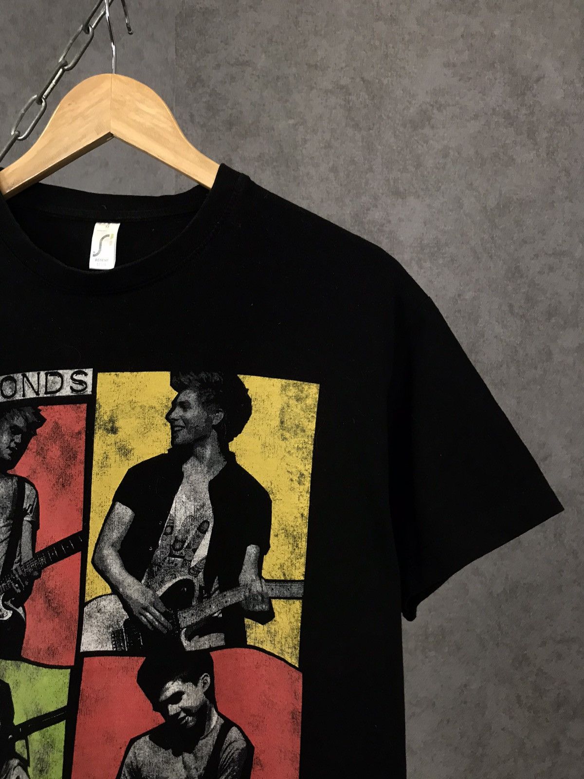 Band Tees 5 seconds of summer band tee Size US M / EU 48-50 / 2 - 2 Thumbnail