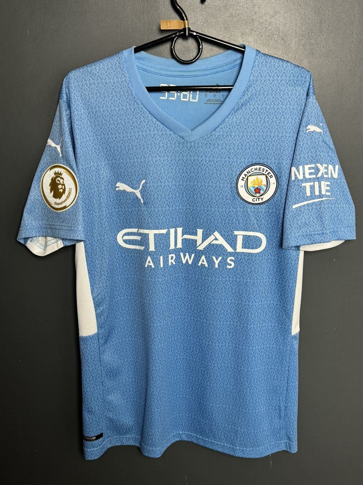 Puma Manchester City 21/22 Home Football Jersey Size US S / EU 44-46 / 1 - 1 Thumbnail