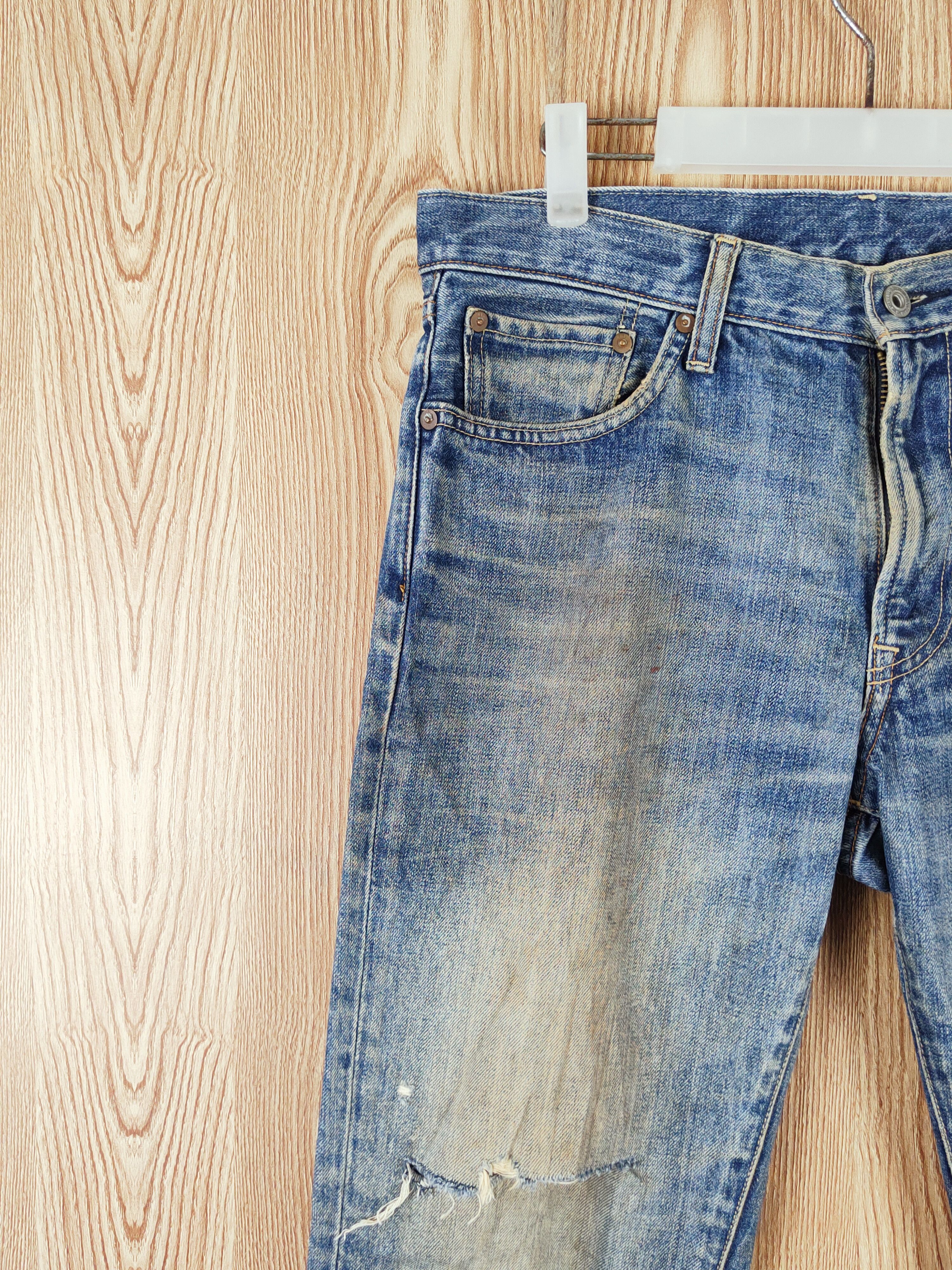 Uniqlo × Vintage Uniqlo Blue Faded Distressed Ripped Jeans Size US 34 / EU 50 - 3 Thumbnail
