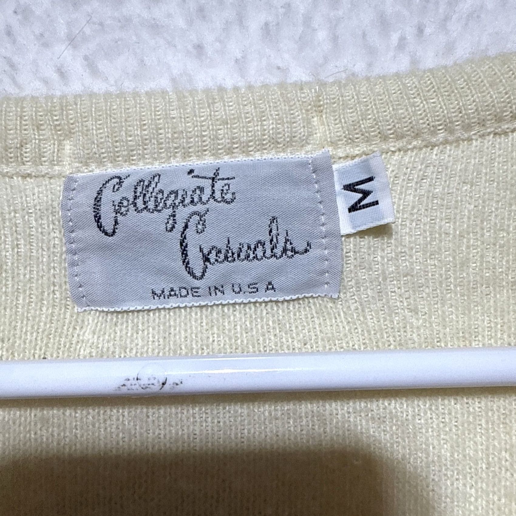 Vintage VINTAGE Collegiate Casuals Deer V-Neck Sweater Men’s M Ivory 80s Knit Pullover Size US M / EU 48-50 / 2 - 5 Thumbnail