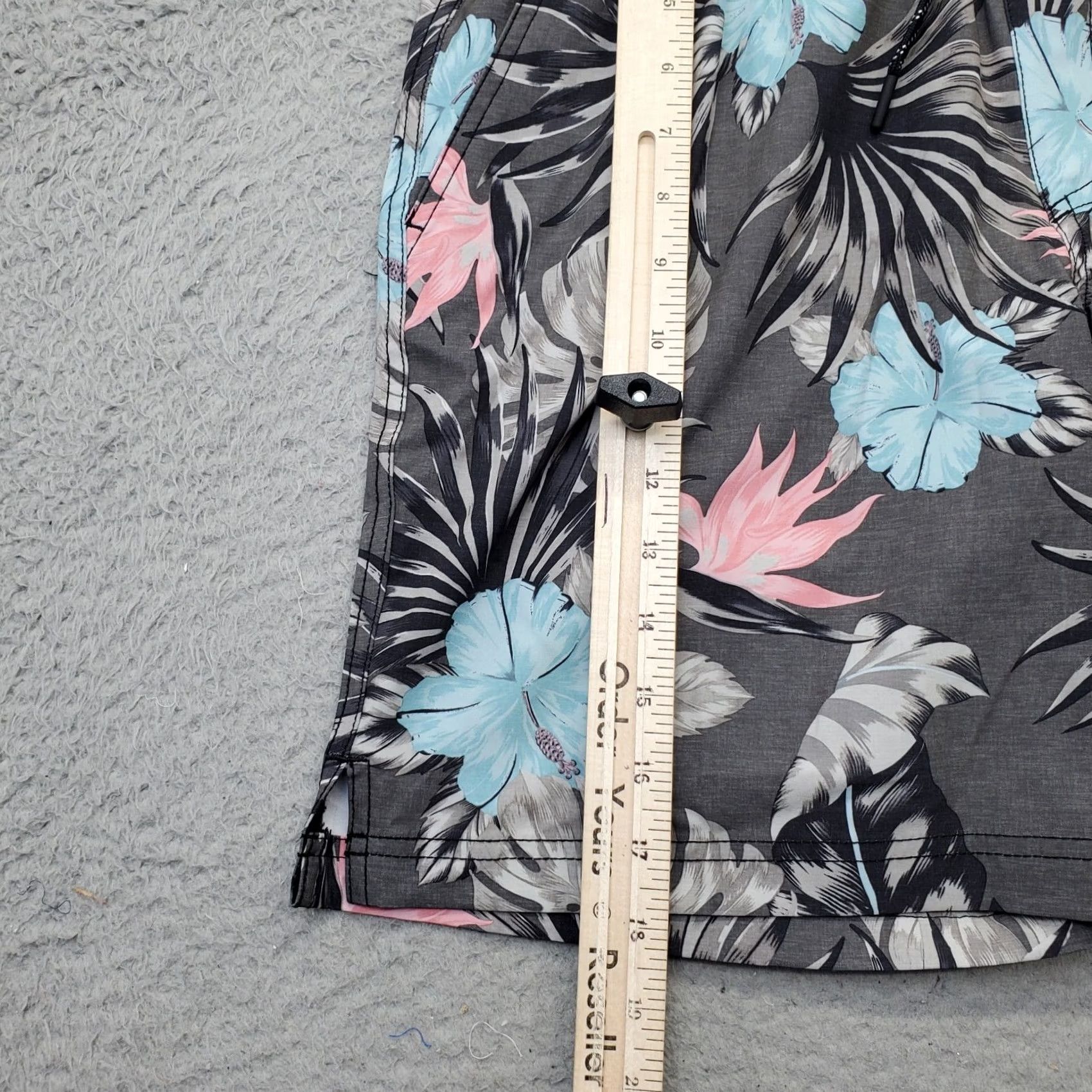 Hurley Hurley Board Shorts Mens M Multicolor Hawaiian Polyester Stretch Pockets Size US 31 - 3 Thumbnail