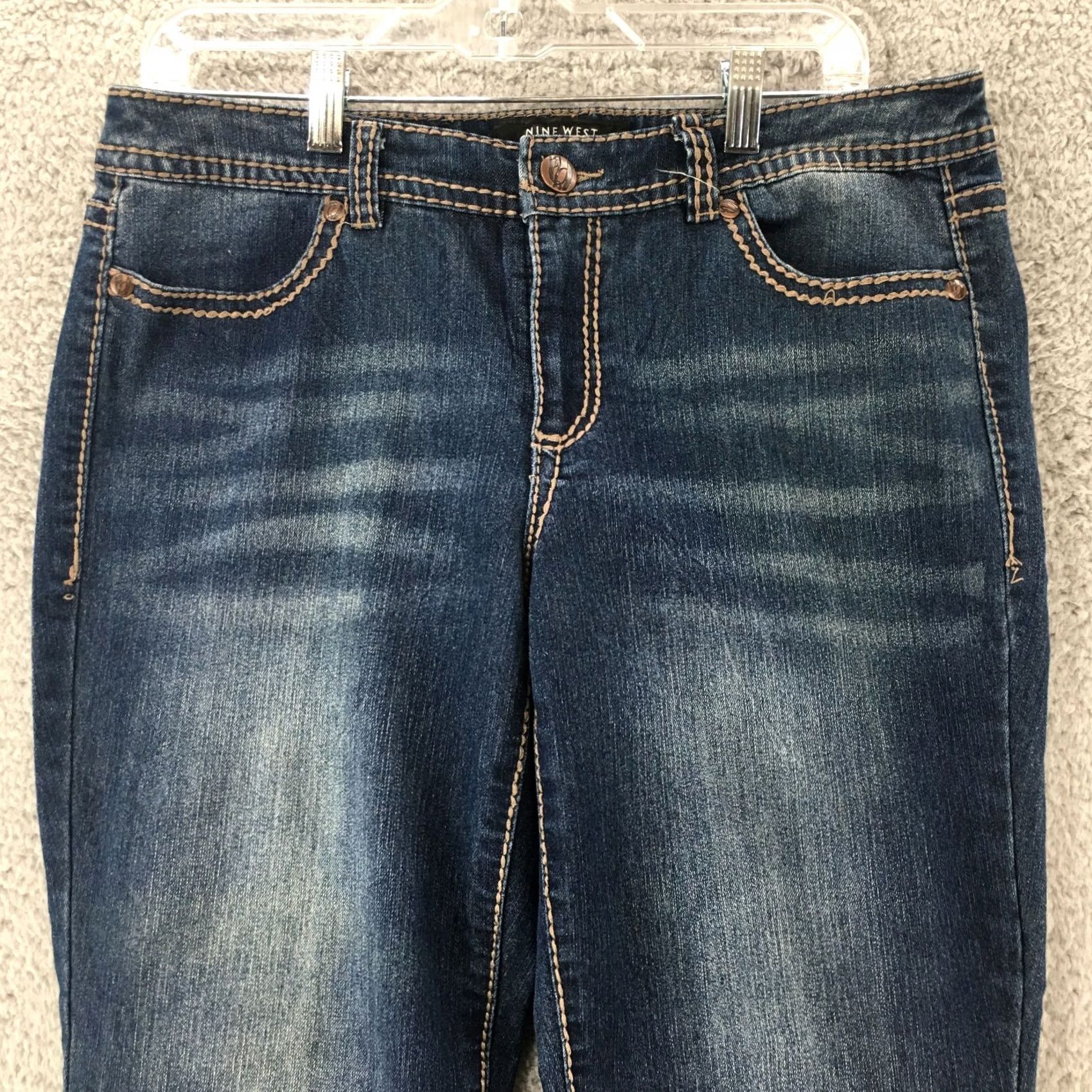 Nine West Nine West Jeans Womens 10x30 Blue Capri Cropped Embroidered Back Pockets Zip Fly Size 32" / US 10 / IT 46 - 2 Thumbnail
