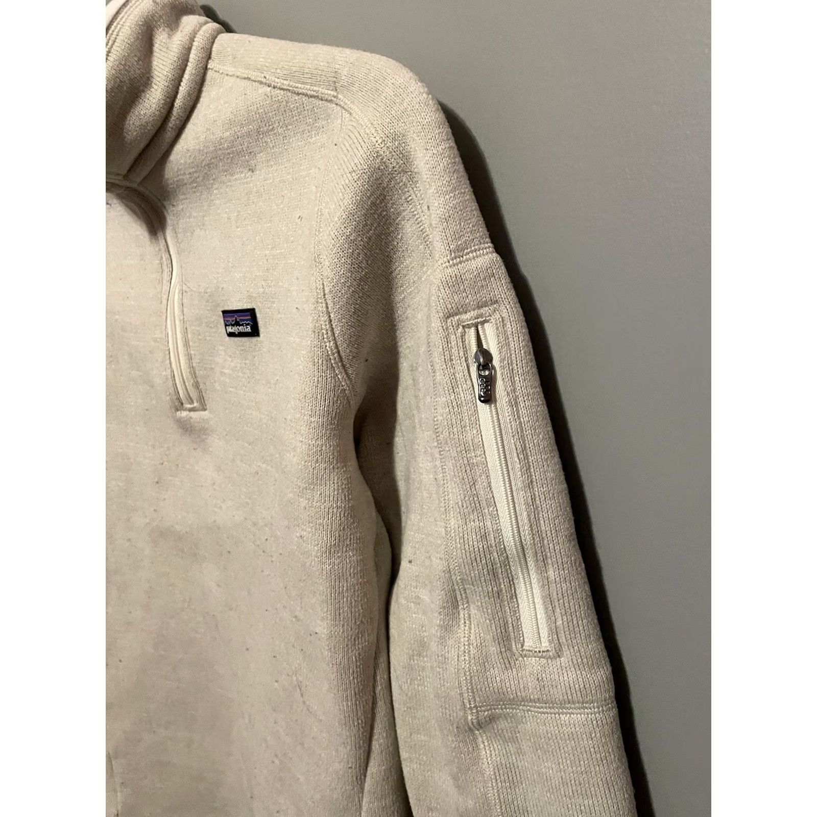Patagonia Patagonia Sweater Women’s Size M Ivory Pullover Mock Neck Long Sleeve Fleece 25” Length A319 NA Size M / US 6-8 / IT 42-44 - 5 Thumbnail