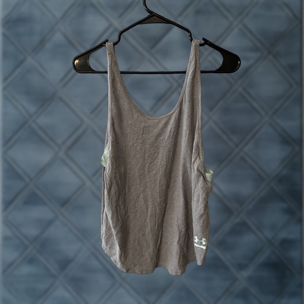 Under Armour VINTAGE Under Armour Women's Tank Top Sleeveless Cotton Logo Casual Activewear Medium Gray 2010s Size M / US 6-8 / IT 42-44 - 1 Thumbnail