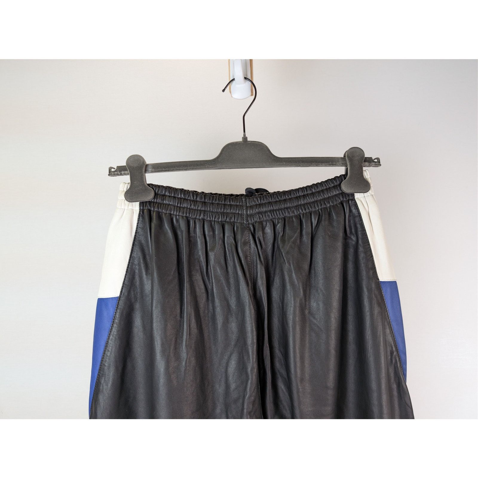 Balenciaga o1rshd1 Smooth Soft Leather Tracksuit Pants Black/Blue/White Size US 30 / EU 46 - 10 Thumbnail