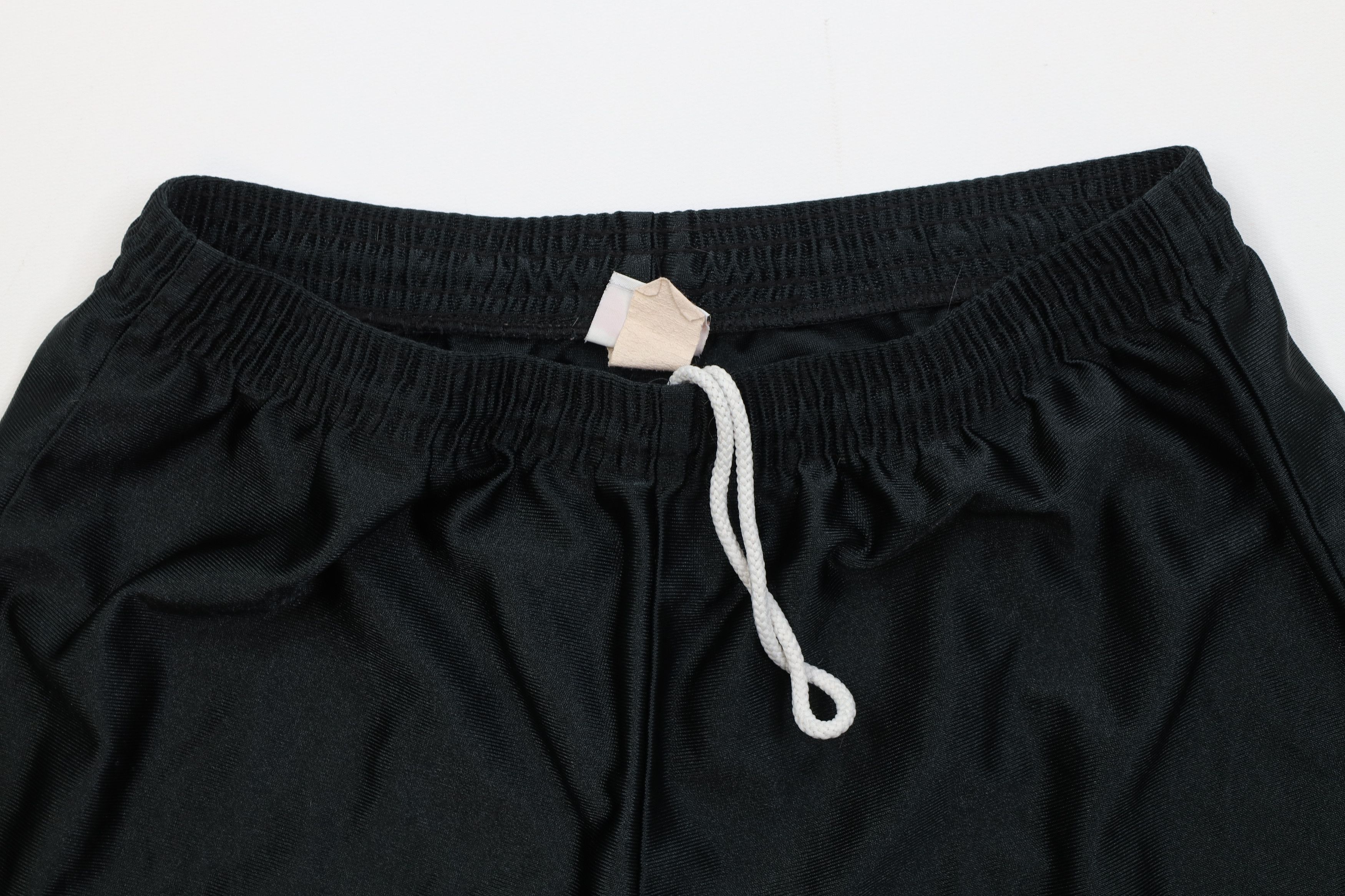 Vintage Vintage 90s Streetwear Silky Nylon Basketball Shorts Black Size US 32 / EU 48 - 2 Thumbnail