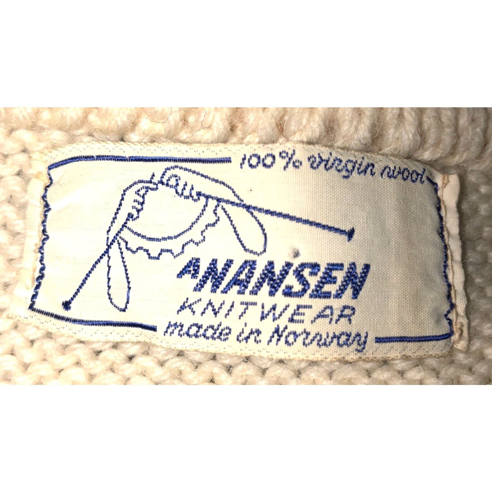 Vintage A Nansen Knitwear Mens NORWEIGN MADE Wool V-Neck Sweater 23.5 Inch Armpit Size US L / EU 52-54 / 3 - 5 Thumbnail