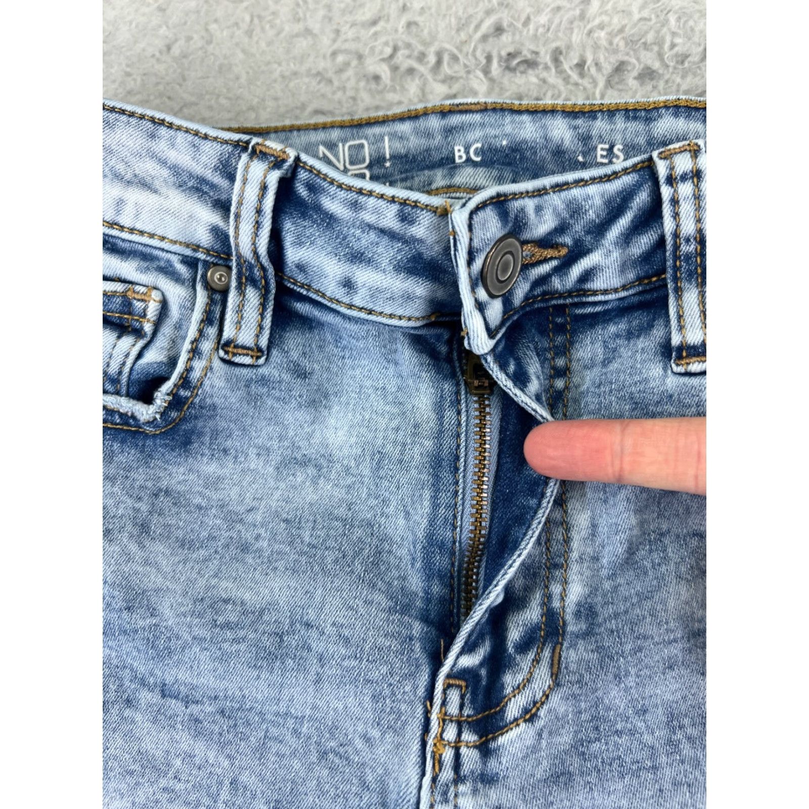 Vintage VINTAGE No Boundaries Jeans Womens Flared Denim Pants 25x29 Distressed Light Wash Blue 90s Girls Size 30" / US 8 / IT 44 - 5 Thumbnail