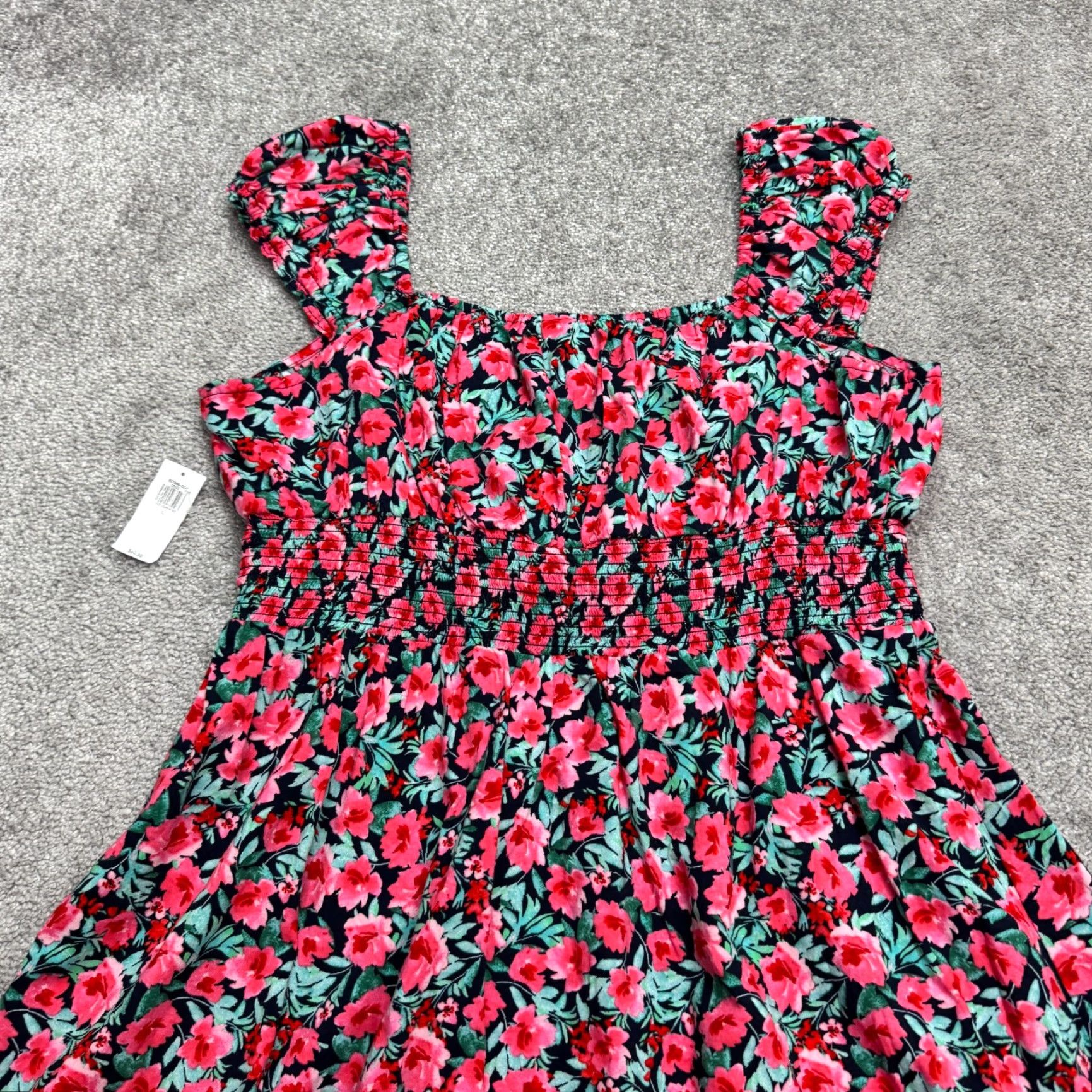 Old Navy Old Navy Smocked Aline Mini Dress Womens L Pink Floral Elastic Summer NWT Size L / US 10 / IT 46 - 3 Thumbnail