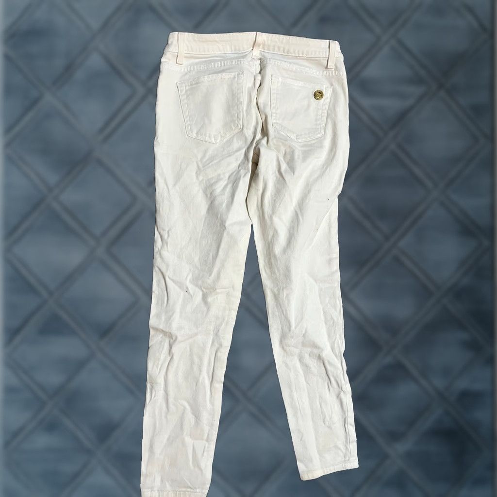 Michael Kors VINTAGE Michael Kors Womens Cropped Jeans Size 6P White Cotton Blend Stretch 5-Pocket Denim Size 28" / US 6 / IT 42 - 1 Thumbnail