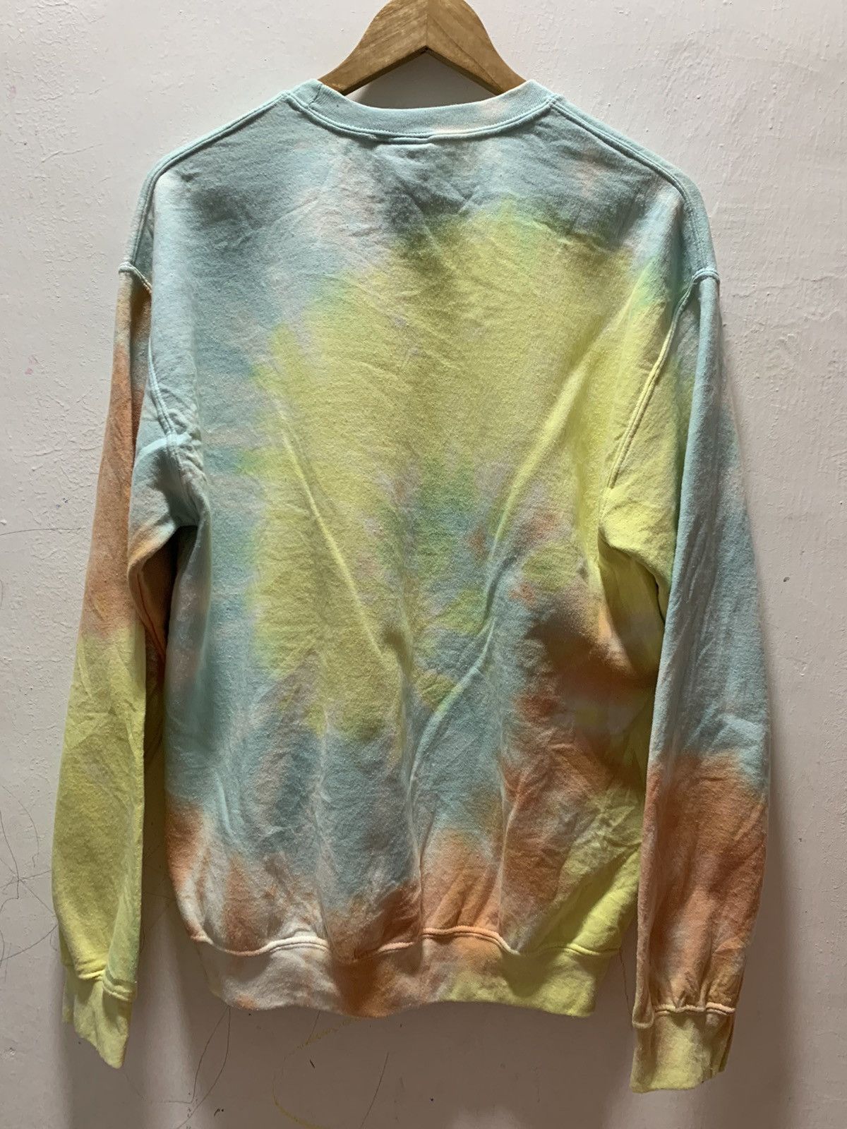 Mickey Mouse Vintage Y2K DisneyTie Dye Mickey Mouse Sweatshirt Size US M / EU 48-50 / 2 - 10 Thumbnail