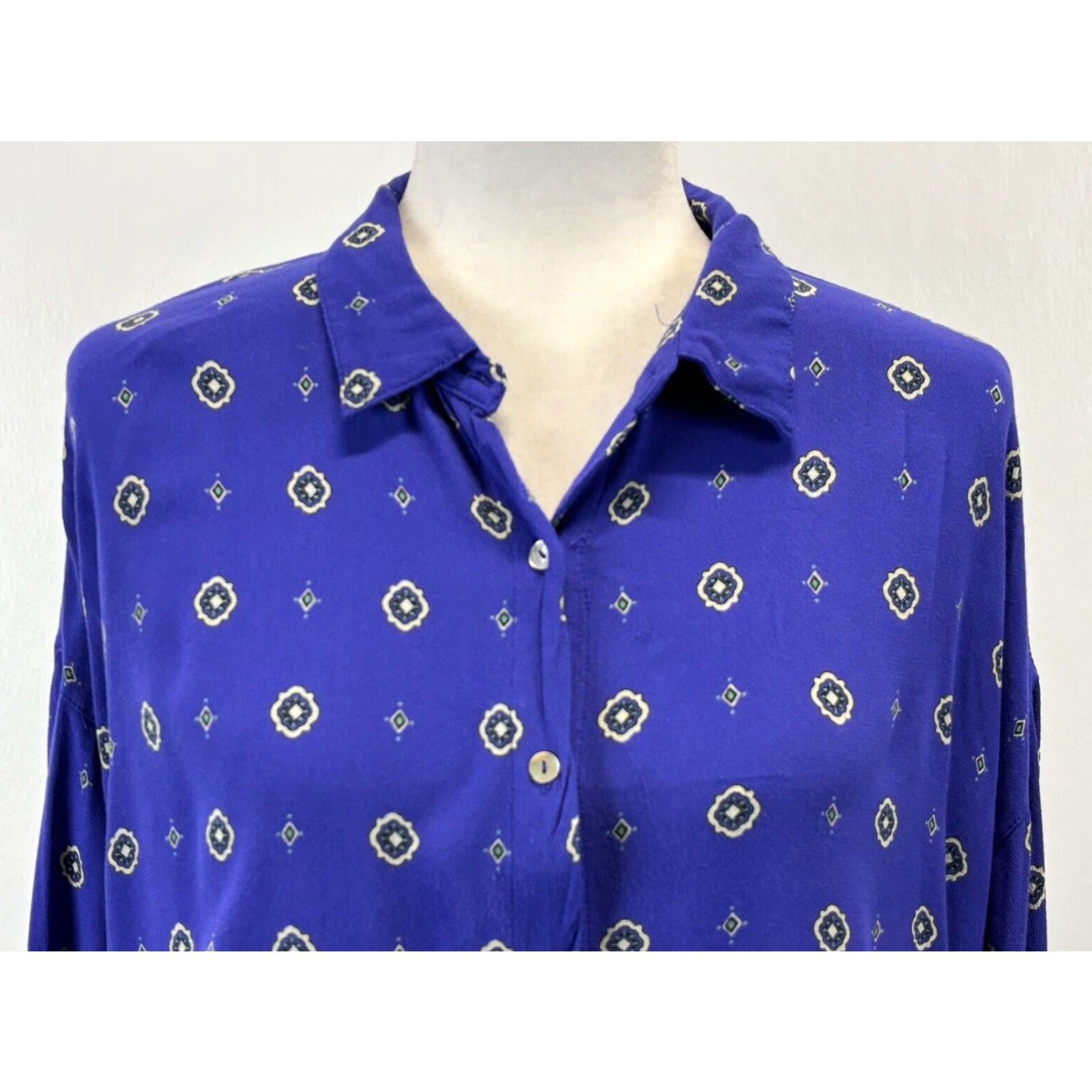 Free People FREE PEOPLE Intimately Button Up Shirt Tunic Women's XS Long Sleeve Rayon Purple Size XS / US 0-2 / IT 36-38 - 5 Thumbnail