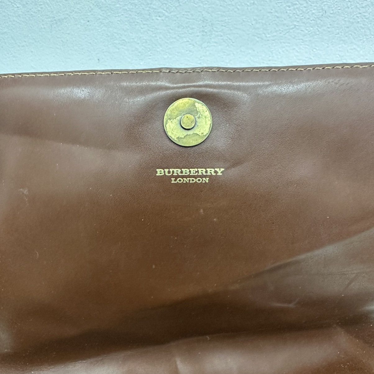 Burberry ‼️YES‼️ AUTHENTIC BURBERRY NOVA CHECK SHOULDER HANDBAG Size ONE SIZE - 11 Thumbnail