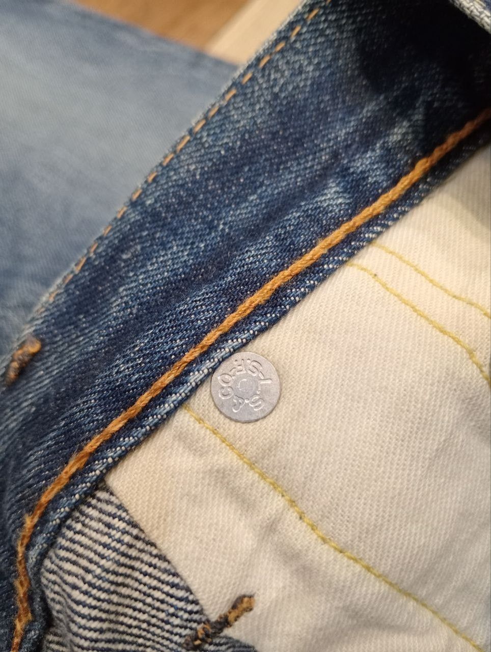 Levi's Vintage Clothing RARE LEVI'S VINTAGE 501 CAPITAL E BLUE SELVEDGE JEANS Size US 30 / EU 46 - 11 Thumbnail