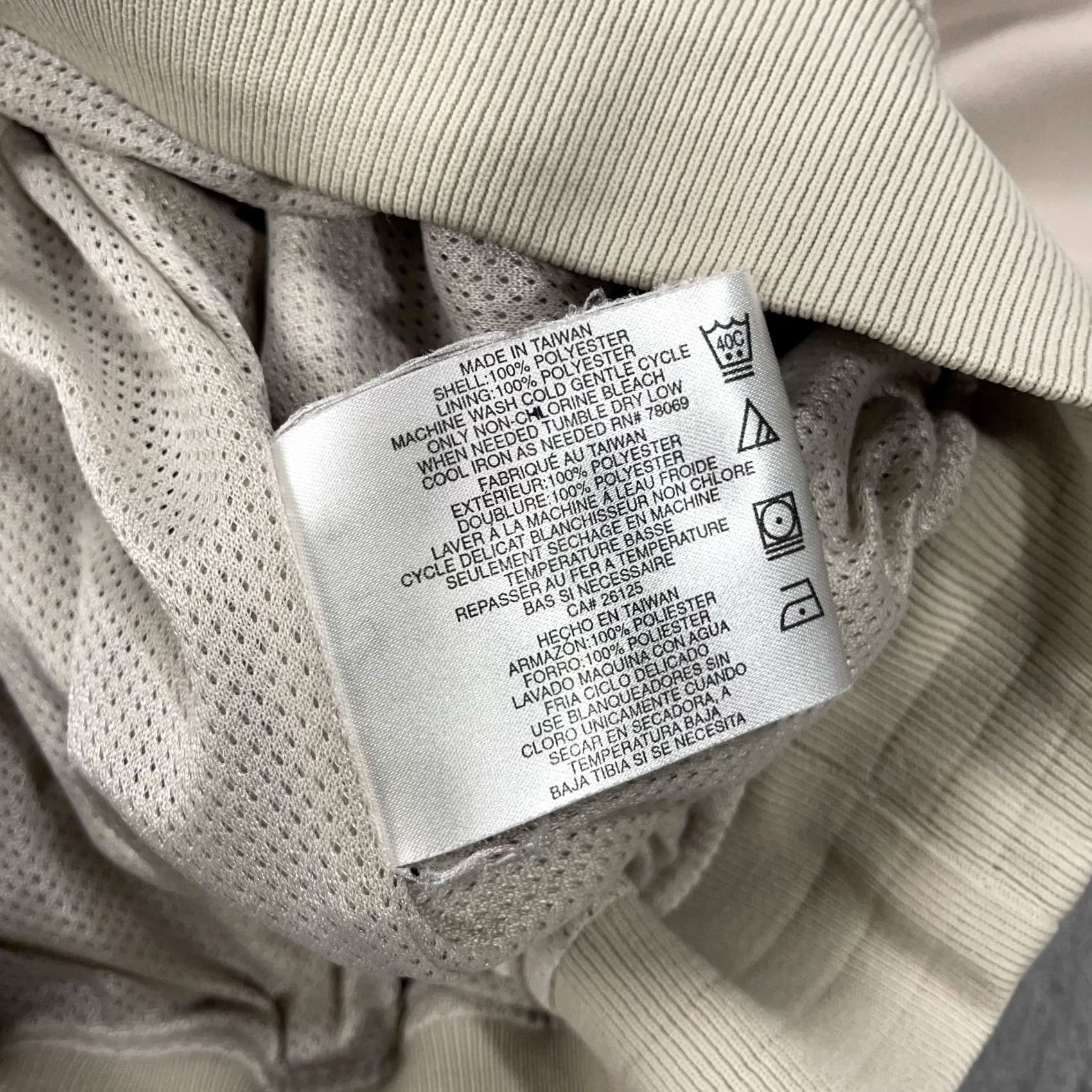 Vintage VINTAGE Ashworth Jacket Mens M Windbreaker Beige Water Resistant 90s Golf Windbreaker Size US M / EU 48-50 / 2 - 5 Thumbnail