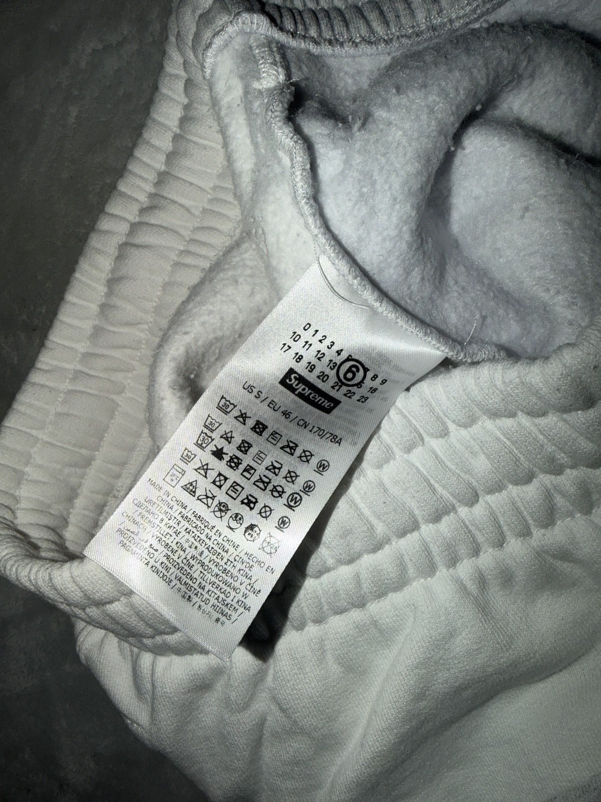 Maison Margiela × Supreme Supreme x MM6 Maison Margiela Eagle Sweatpants Size US 30 / EU 46 - 3 Thumbnail