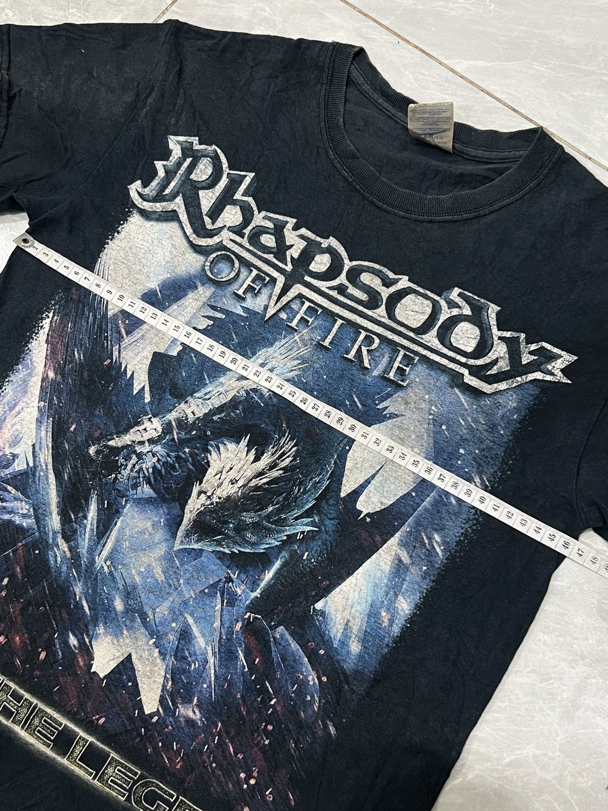 Gildan Rhapsody of Fire 2016 Asian Tour Shirt Into The Legend Metal Size US S / EU 44-46 / 1 - 9 Thumbnail