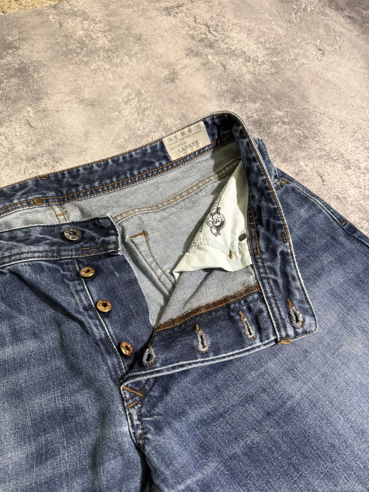 Diesel Vintage Diesel Jeans Faded Size US 36 / EU 52 - 11 Thumbnail