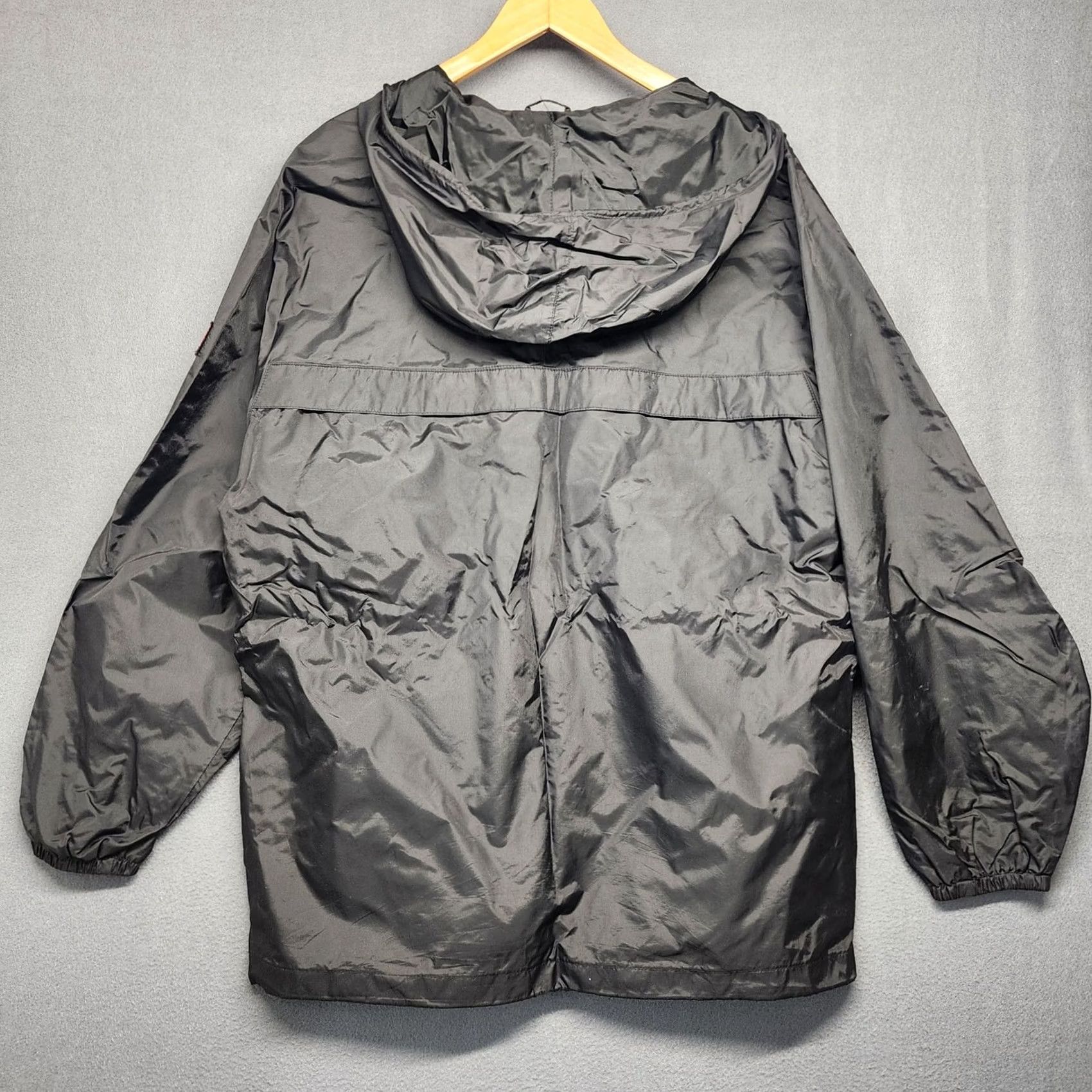 Ralph Lauren VINTAGE Ralph Lauren Polo Jeans Co Jacket Windbreaker Mens Large Black Hong Kong Size US L / EU 52-54 / 3 - 2 Thumbnail