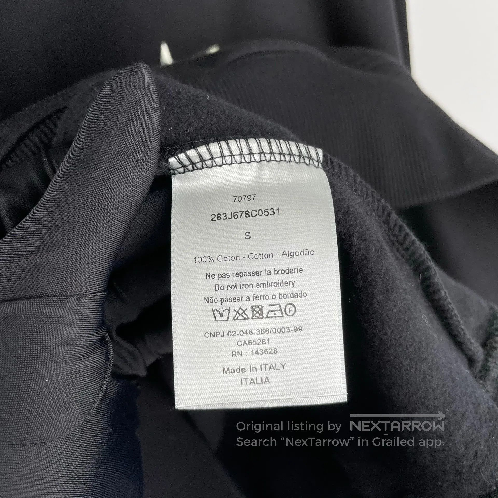 Dior Dior Black letter logo fleece hooded loose fit sporty crew Size US S / EU 44-46 / 1 - 8 Thumbnail