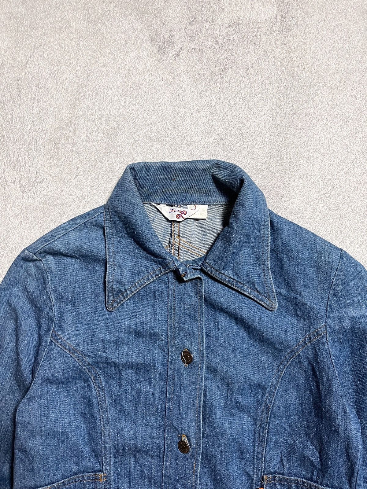 Levi's 1970’s LEVI’S LADY BIG E RANCHWEAR WESTERN DENIM JACKET Size XS / US 0-2 / IT 36-38 - 2 Thumbnail