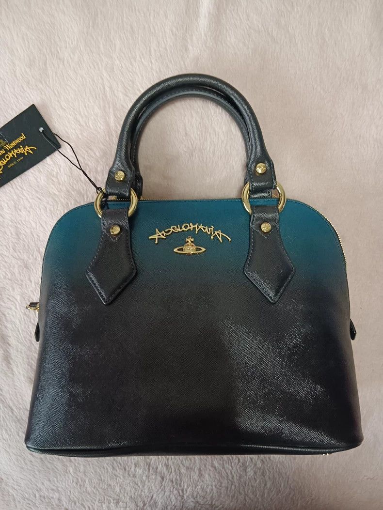 Vivienne Westwood vivienne westwood size os Cowhide cross crease shell bag Size ONE SIZE - 2 Thumbnail