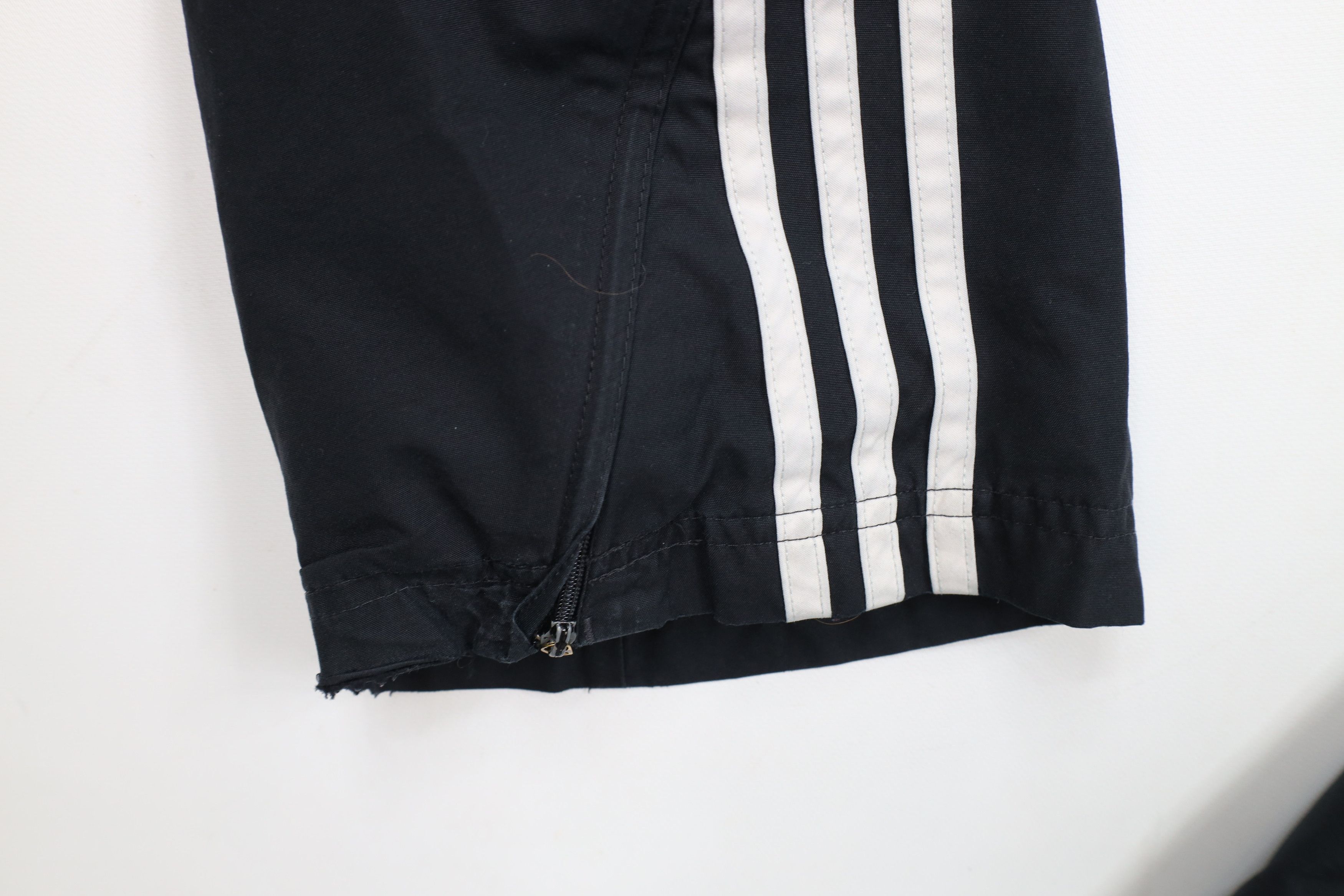 Adidas × Vintage Vintage 90s Adidas Spell Out Lined Wide Leg Pants Black Size US 36 / EU 52 - 6 Thumbnail