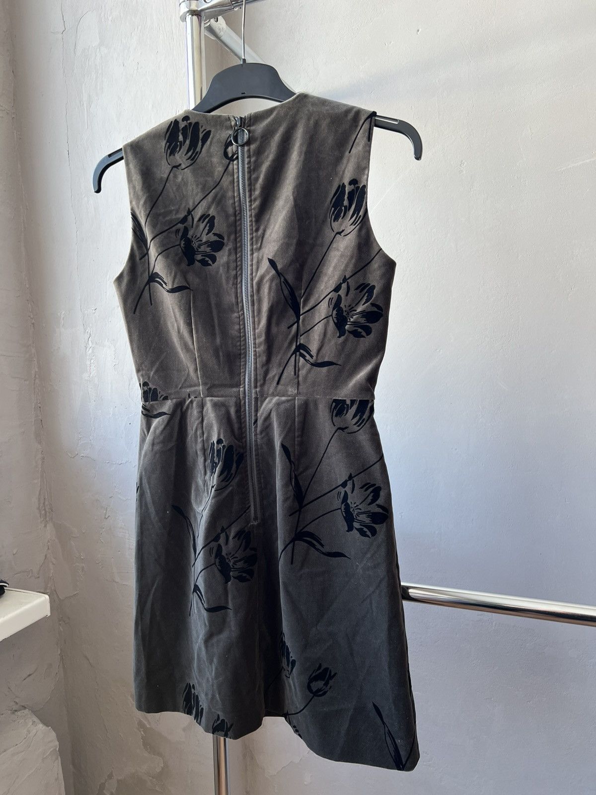 Max Mara SPORT MAX MARA CODE VELOUR FLOWERS ART WOMEN DRESS US 8 Size M / US 6-8 / IT 42-44 - 14 Thumbnail