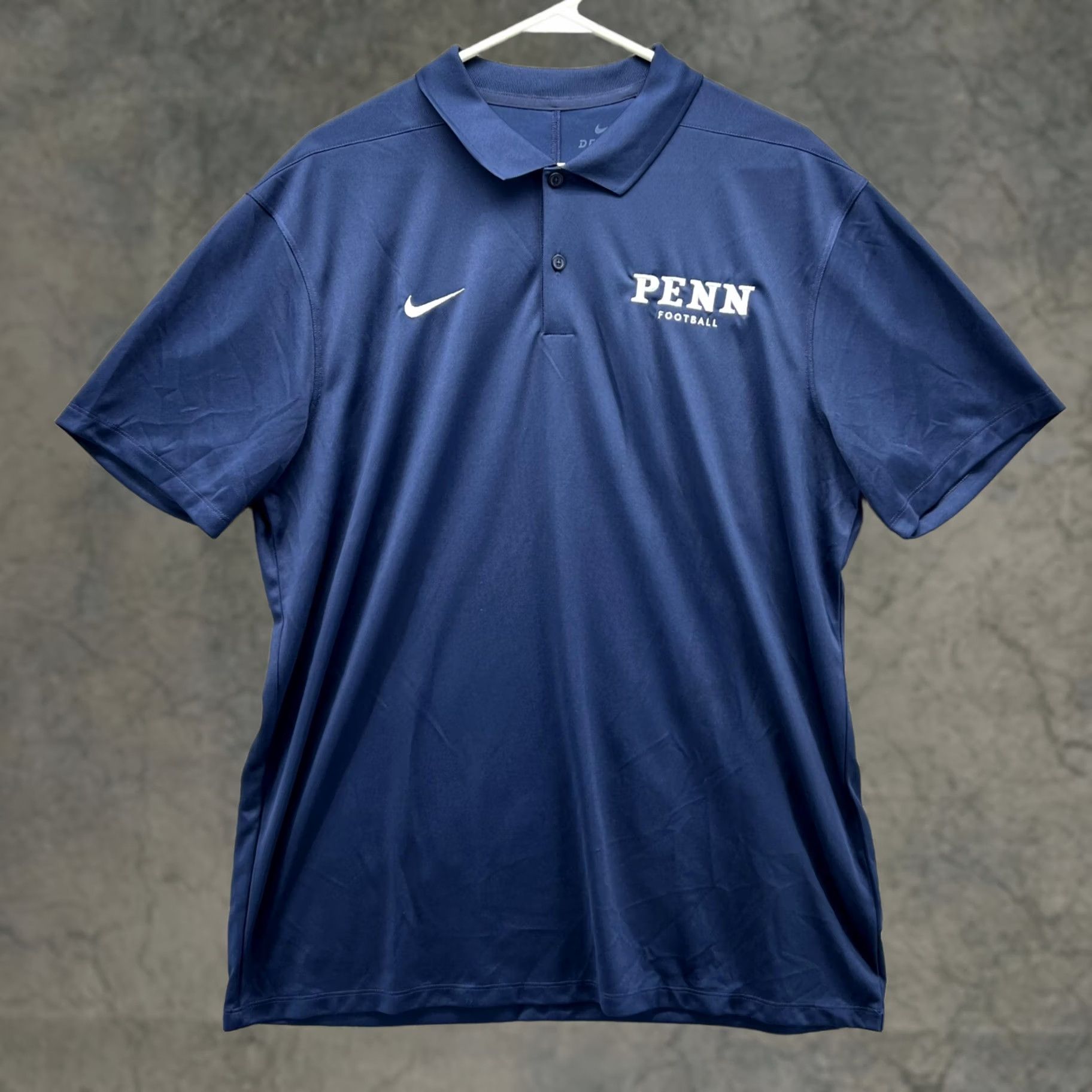 Nike Nike Polo Shirt Men Large Blue Dri-Fit Football Golf Nike Dri-FIT Logo Short Sleeve 44in Chest Regular Vintage: No Size US L / EU 52-54 / 3 - 1 Thumbnail