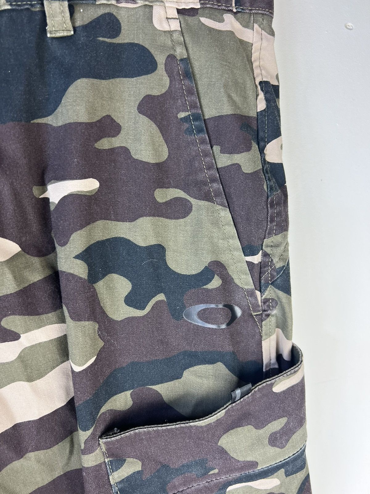 Oakley Oakley camo shorts Size US 38 / EU 54 - 4 Thumbnail