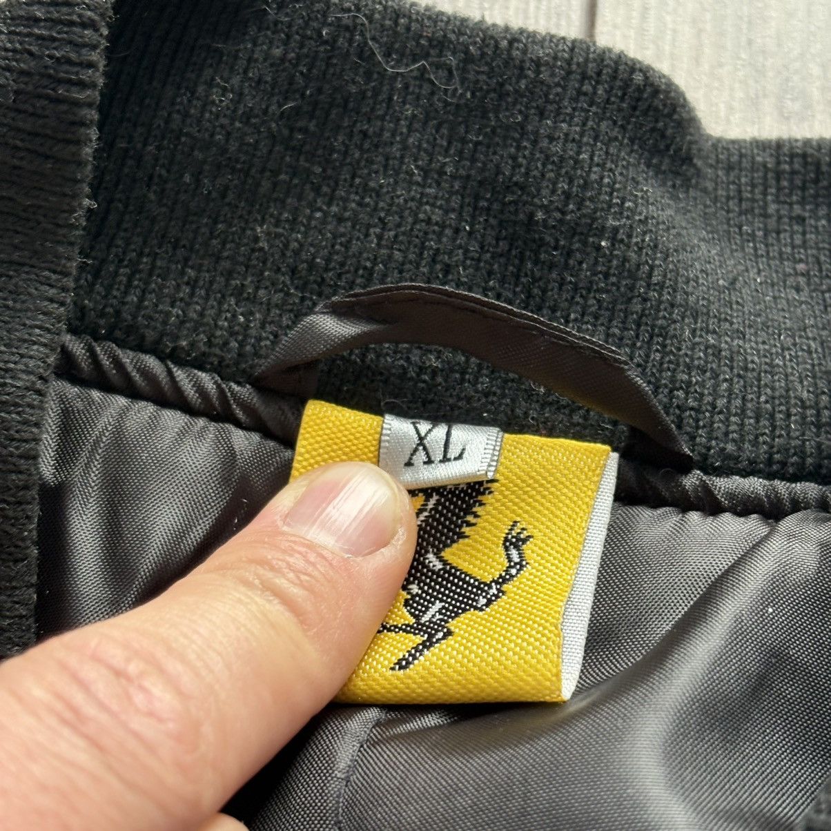 Ferrari Ferrari Malboro Vintage 90’s bomber jacket y2k rap swag Size US XL / EU 56 / 4 - 6 Thumbnail