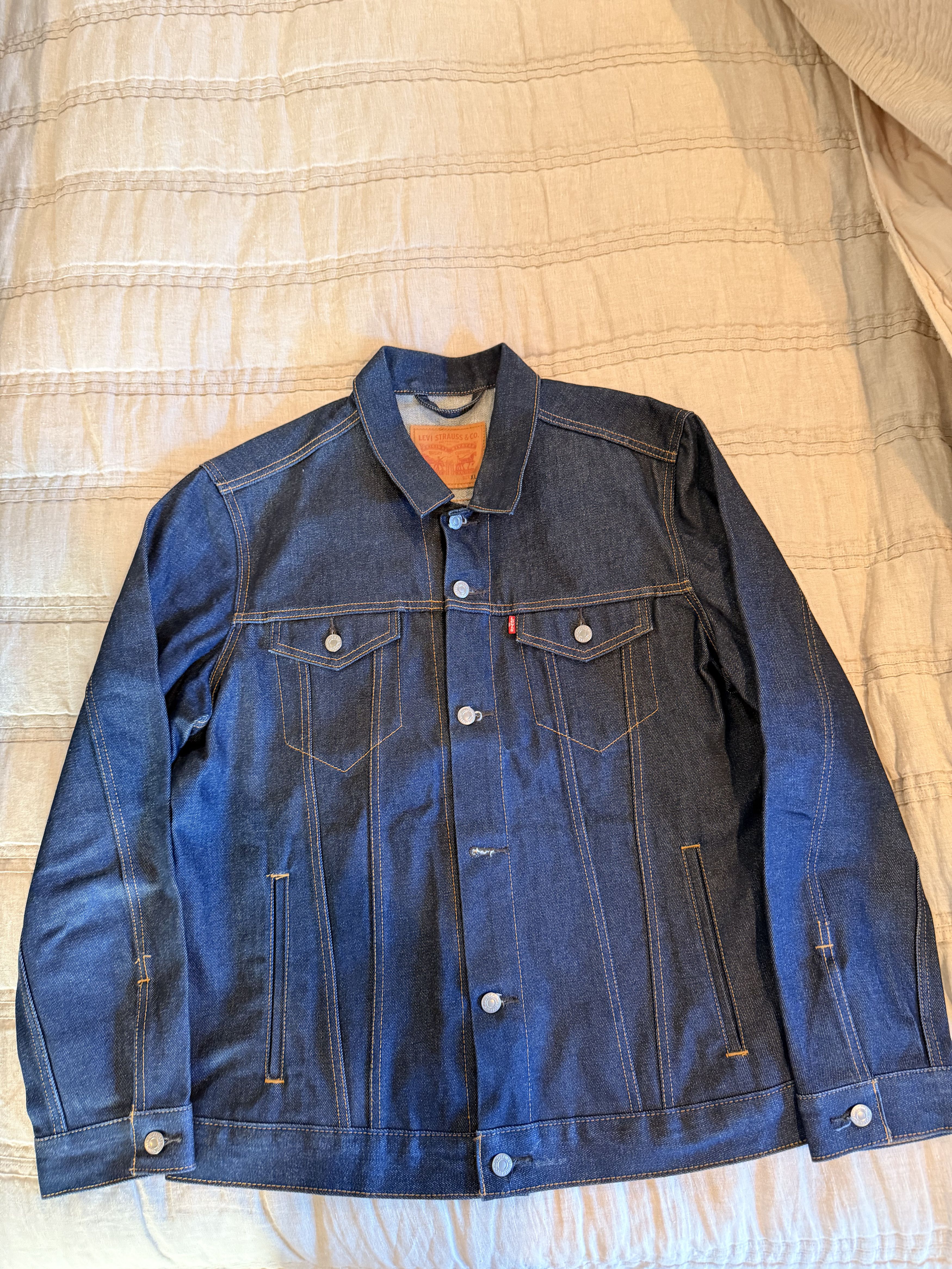 Wrangler Wrangler Classic Denim Trucker Jacket – Dark Indigo – XL Size US XL / EU 56 / 4 - 1 Thumbnail