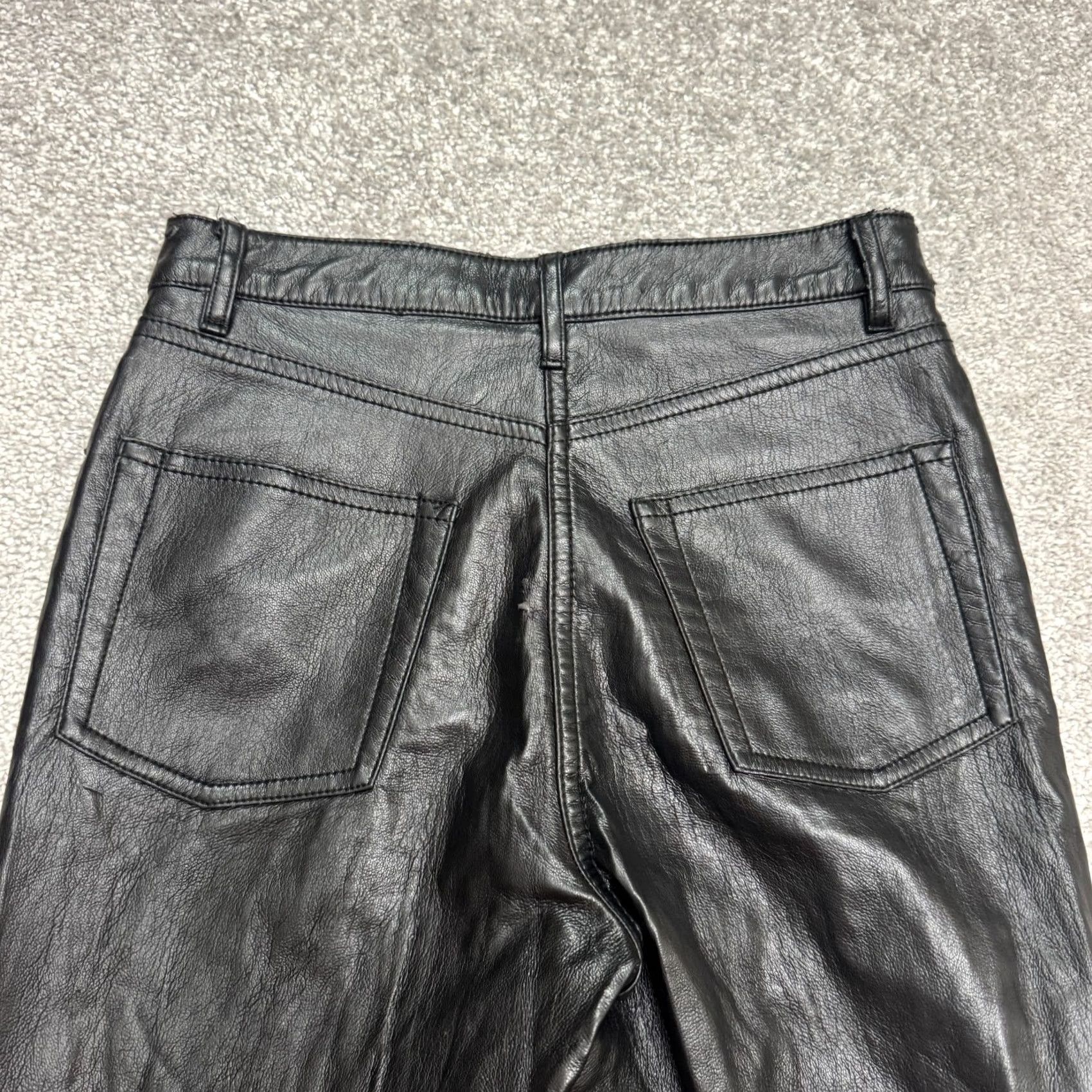 Vintage VINTAGE Wilfred Command Faux Vegan Leather Ankle Pants Womens 0 Black High Rise Straight Pants Mens? Size 25" / US 0 / IT 36 - 5 Thumbnail