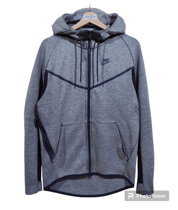 Nike tech fleece discount hero