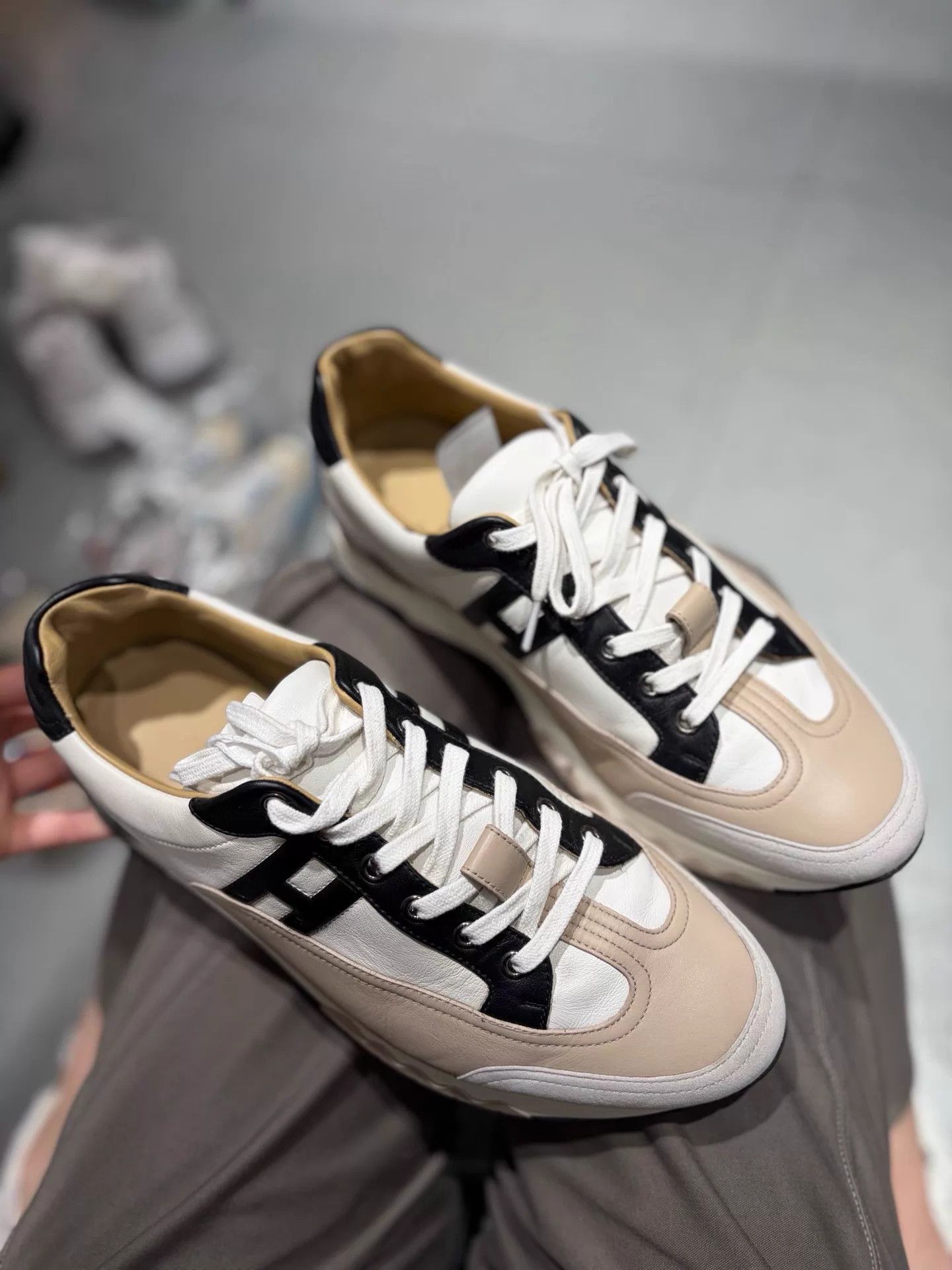 Hermes Hermes Men's Milk Tea Lambskin Casual Sneaker 99 New 42 Size US 9 / EU 42 - 1 Thumbnail